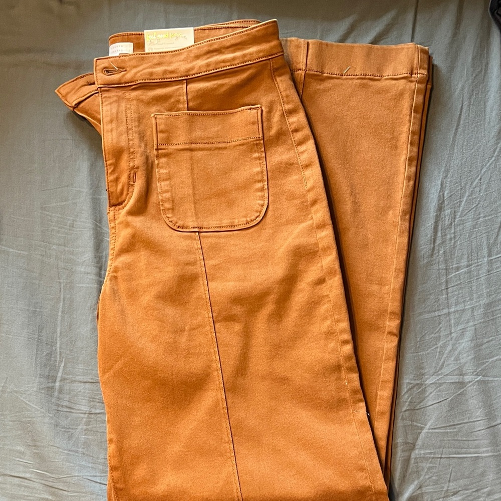 High rise wide leg pant
